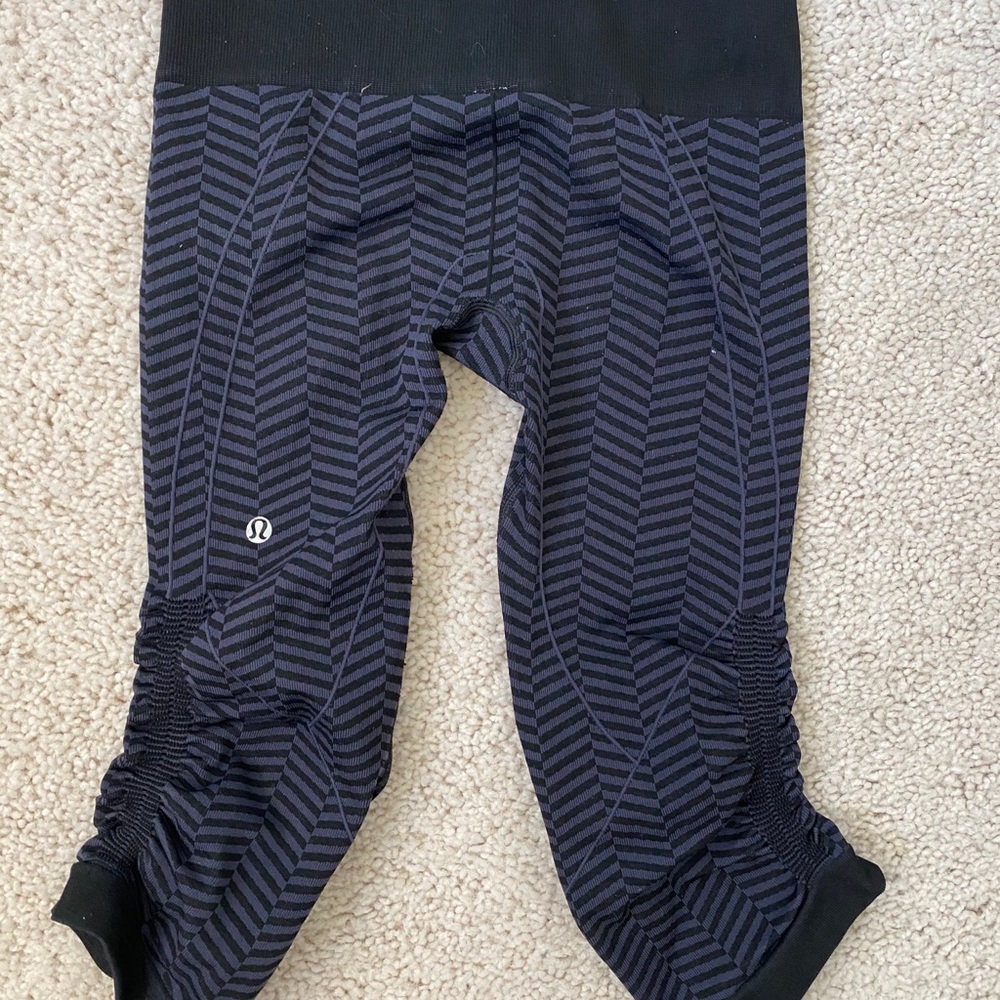 Lululemon cropped pant size 4